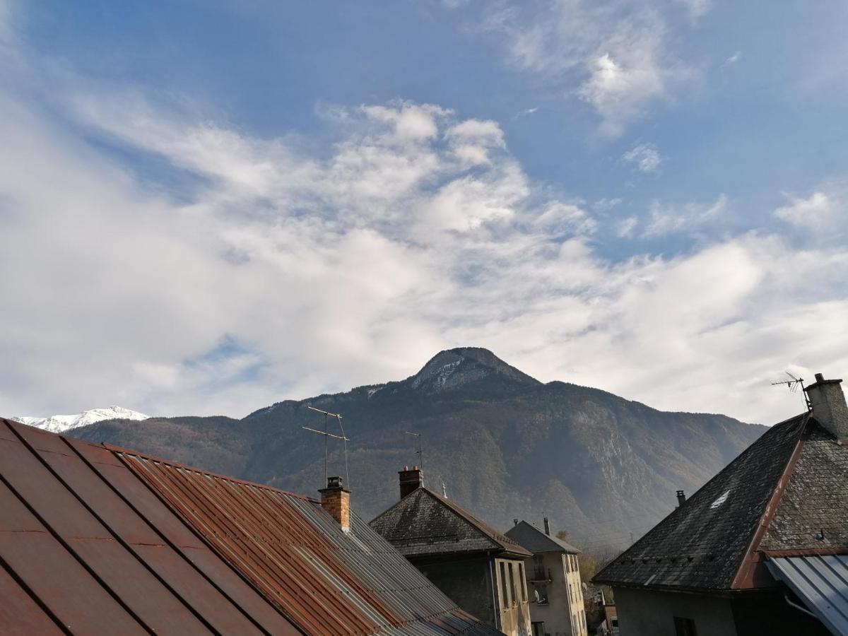 Saint-Etienne-de-Cuines Appartement Au Coeur De La Maurienne מראה חיצוני תמונה